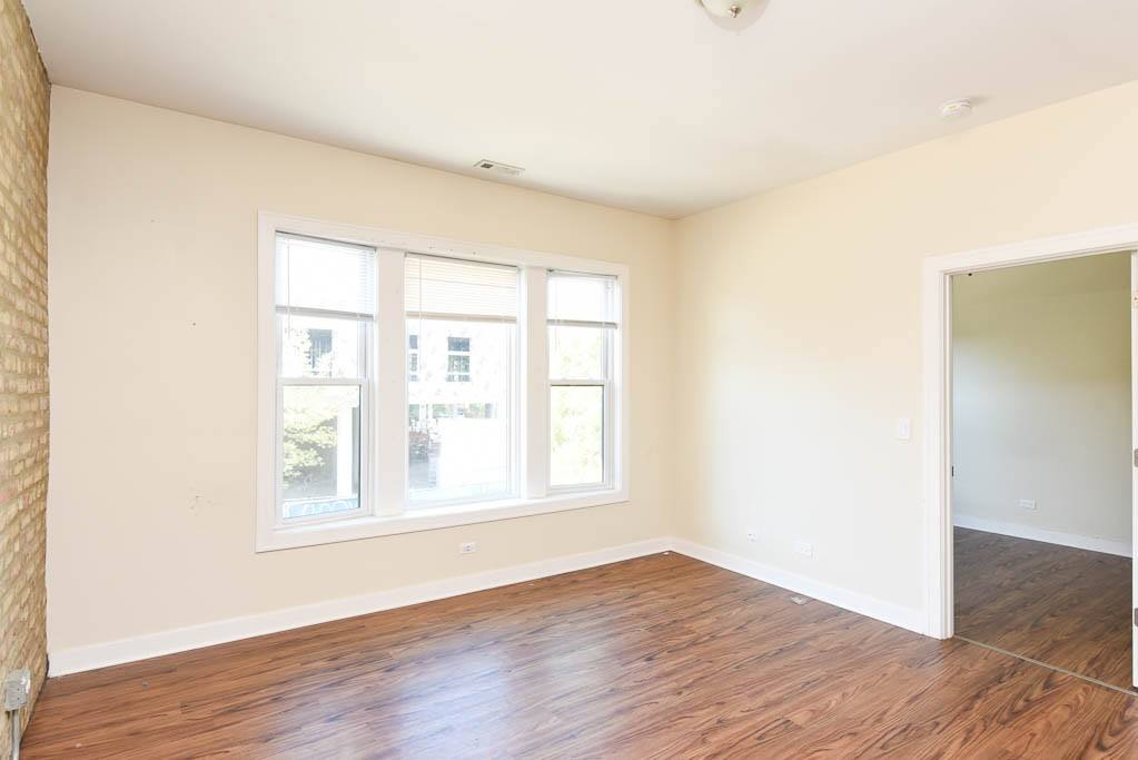 Apartment for rent at 3548 Lawrence #SA9, Chicago, IL 60625