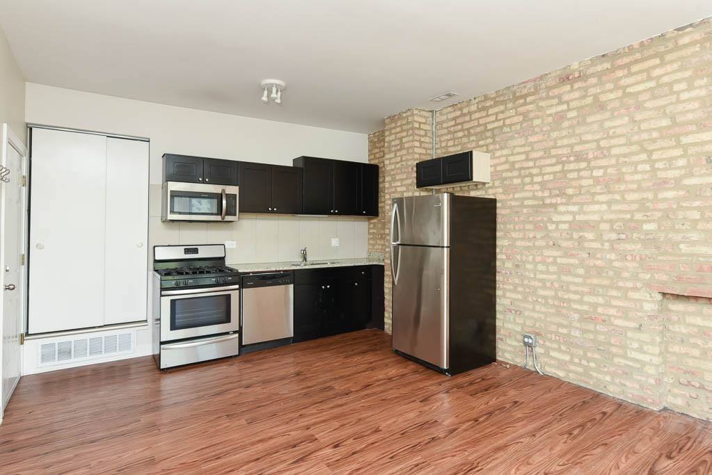 Apartment for rent at 3548 Lawrence #SA9, Chicago, IL 60625