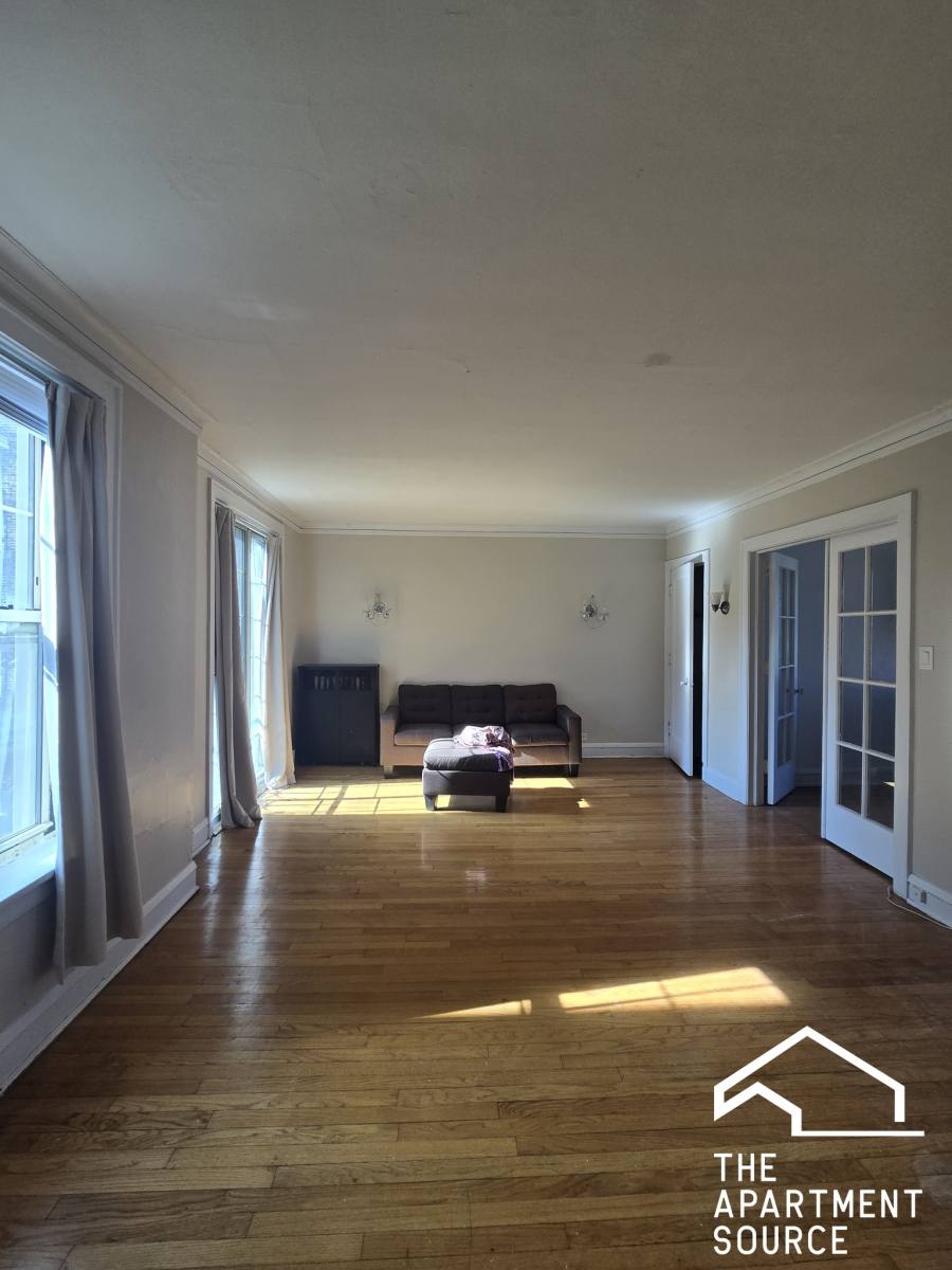 Apartment for rent at 909 Elmwood St #O3, Evanston, IL 60202