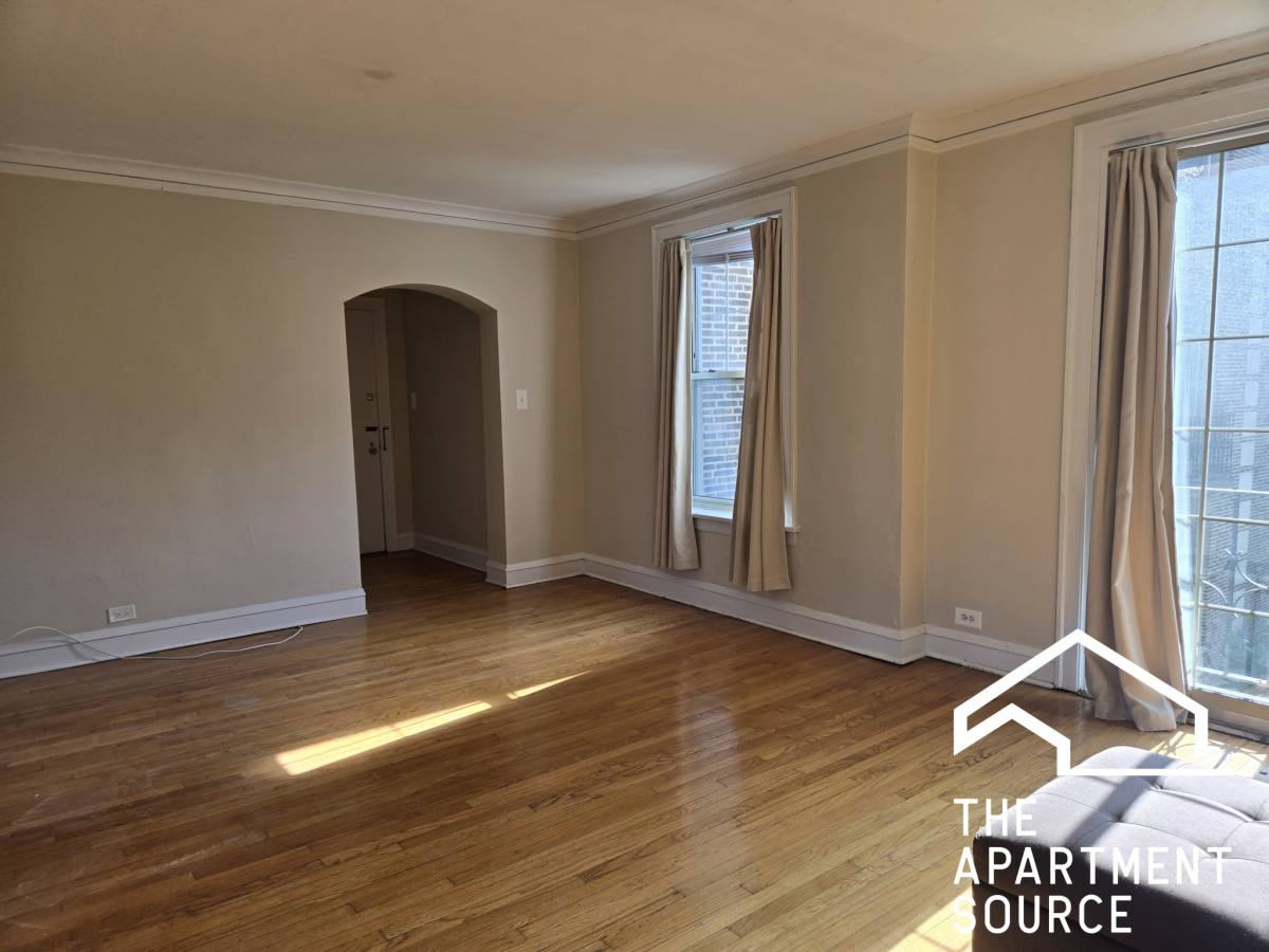 Apartment for rent at 909 Elmwood St #O3, Evanston, IL 60202
