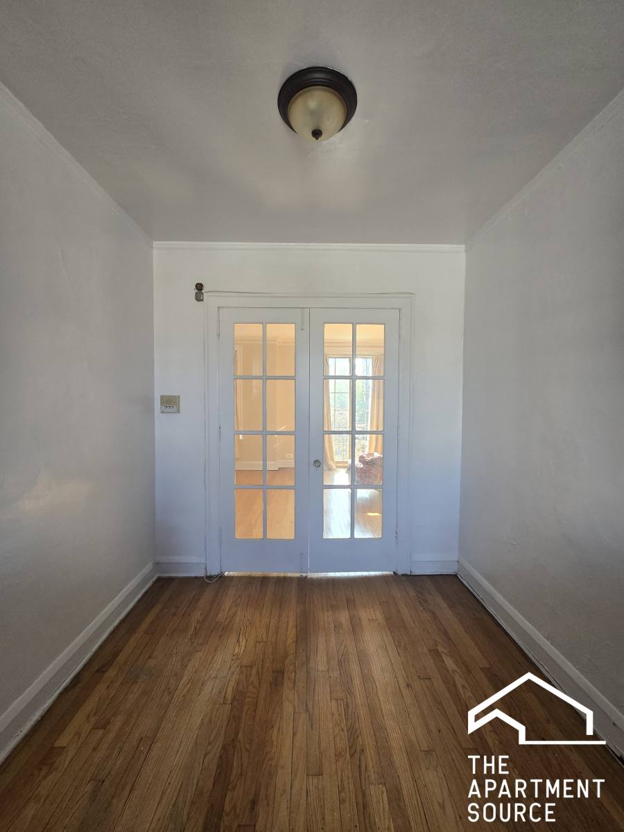 Apartment for rent at 909 Elmwood St #O3, Evanston, IL 60202