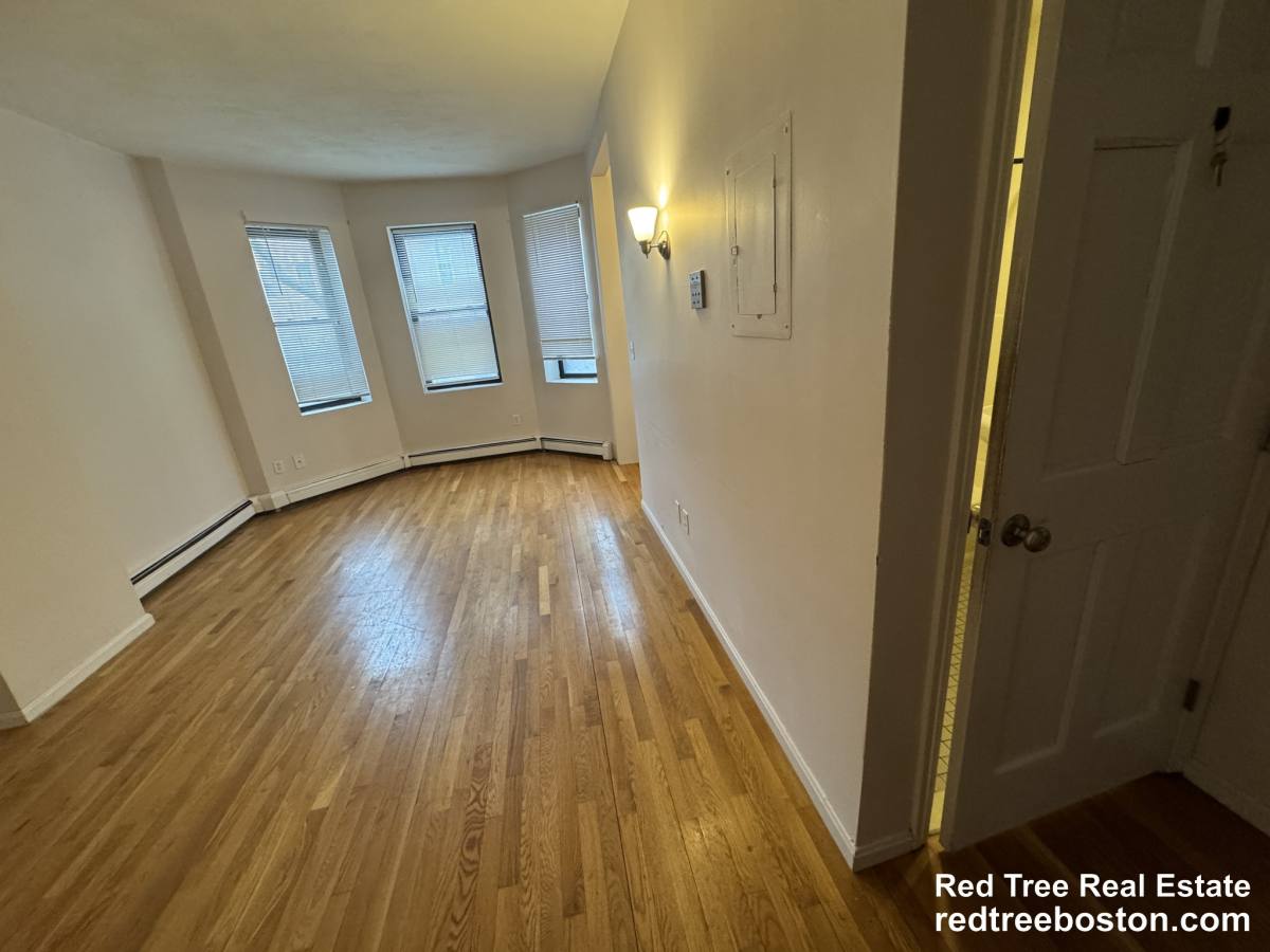 Apartment for rent at 67 S Huntington Ave #3, Roxbury Crossing, MA 02120