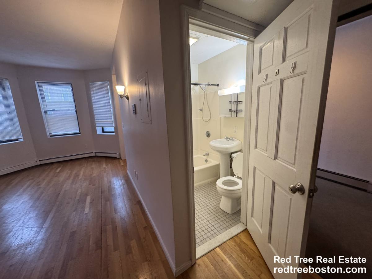 Apartment for rent at 67 S Huntington Ave #3, Roxbury Crossing, MA 02120