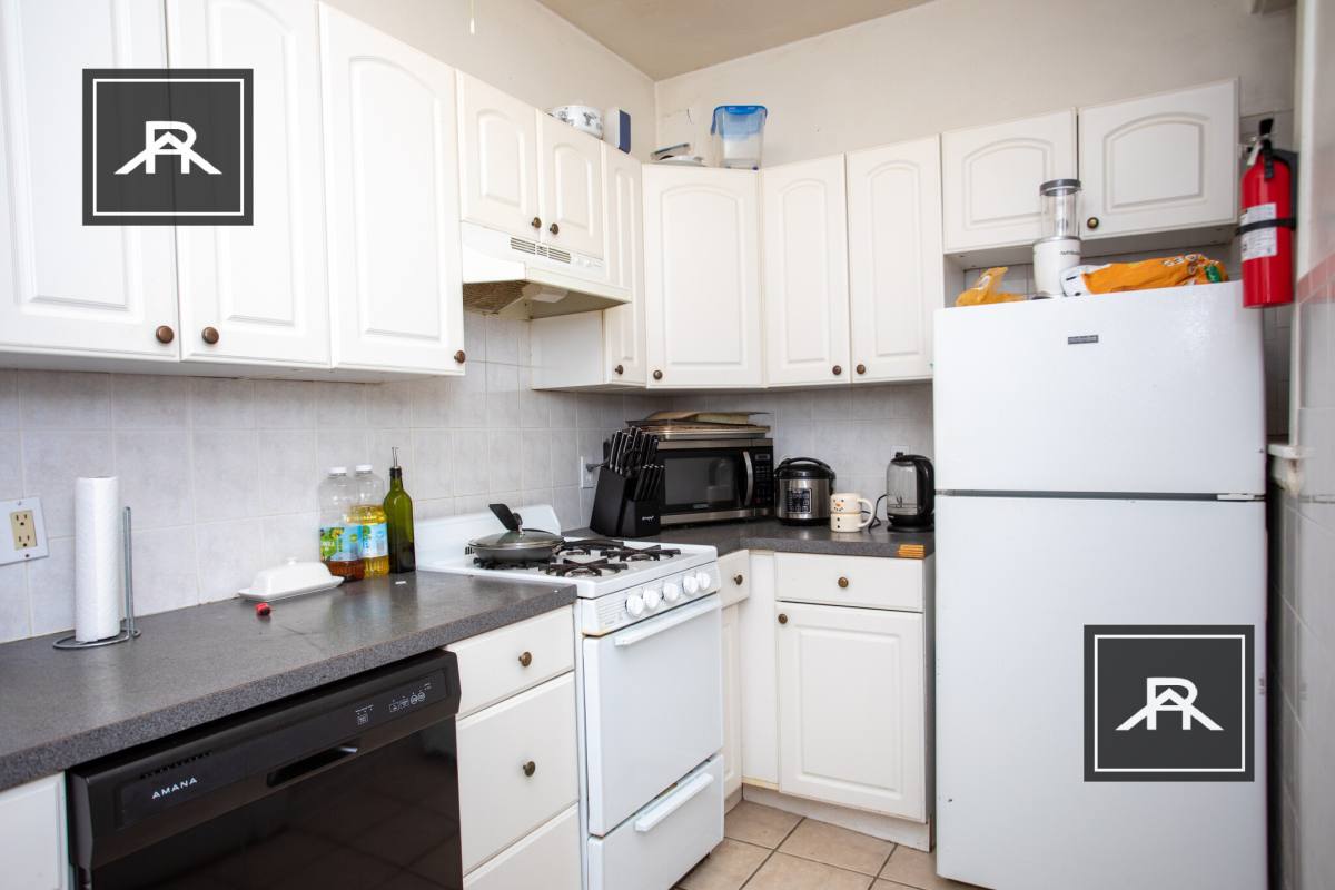 Apartment for rent at 312 Saint Paul St #3, Brookline, MA 02446