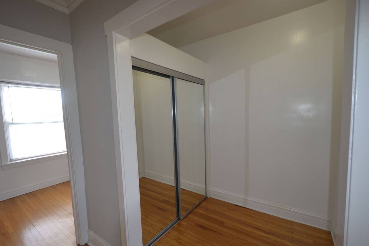 Apartment for rent at 4402 N Rockwell St #3, Chicago, IL 60625
