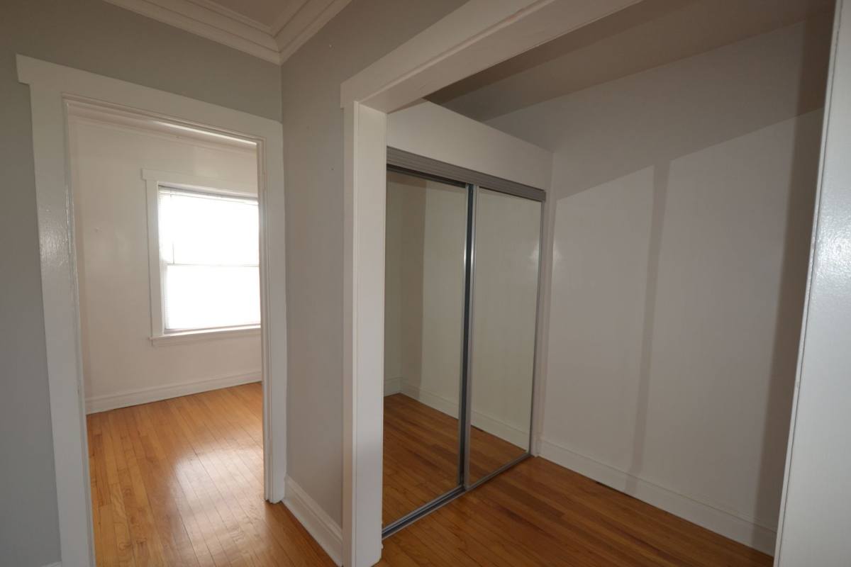 Apartment for rent at 4402 N Rockwell St #3, Chicago, IL 60625