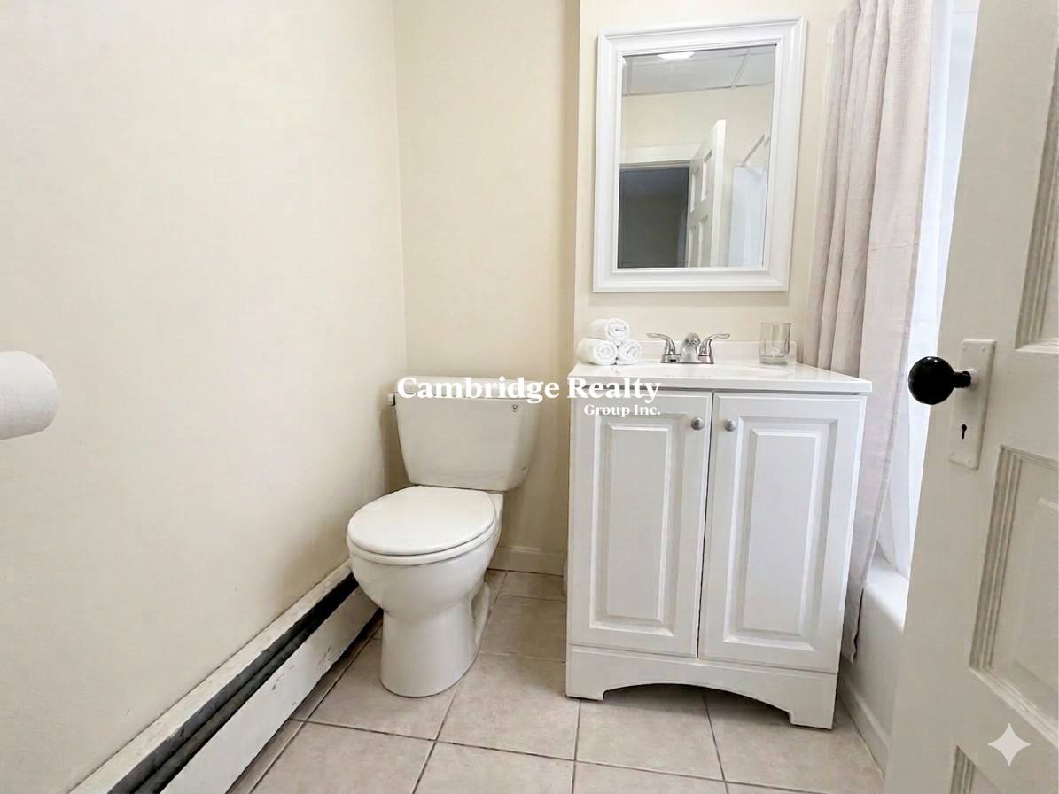 Apartment for rent at 58 Medford St #2T, Somerville, MA 02143