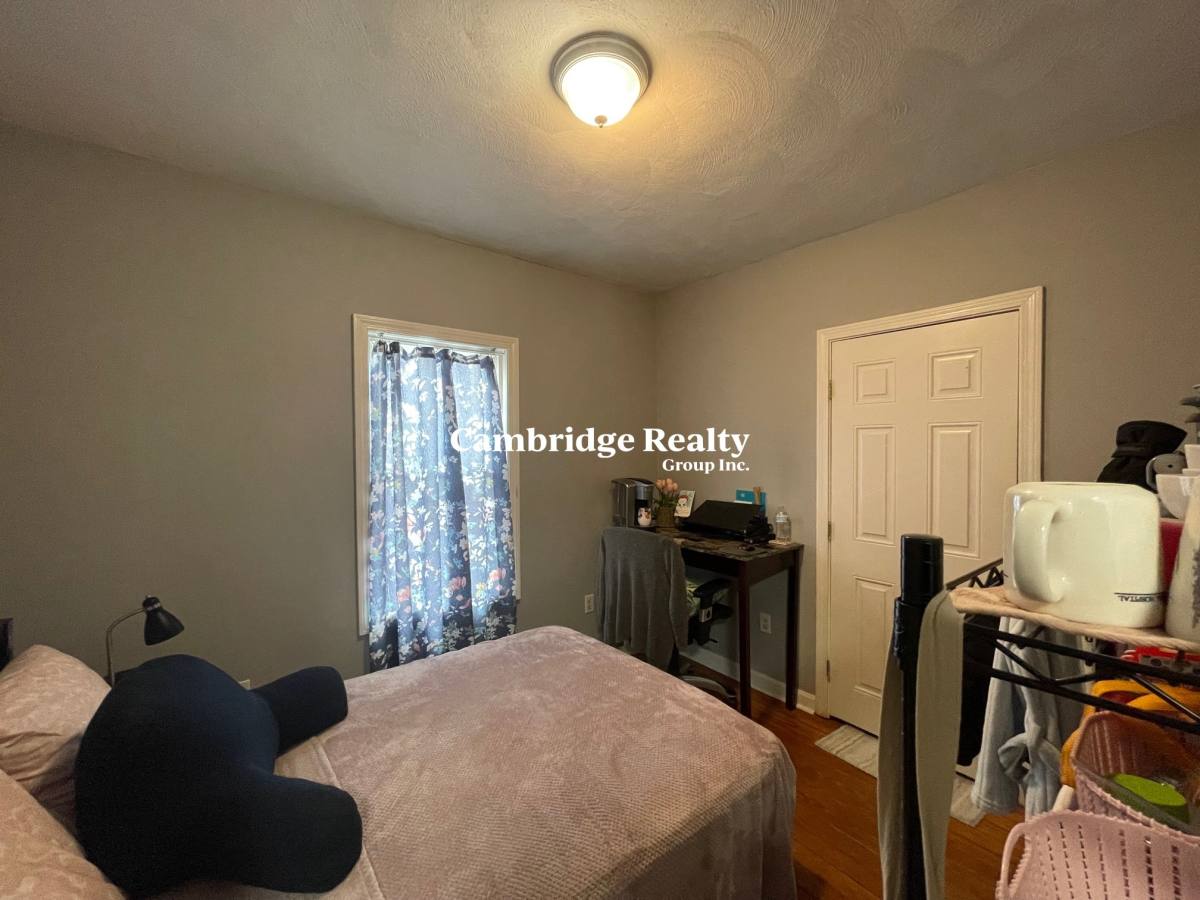 Apartment for rent at 48 Derby St #1T, Somerville, MA 02145