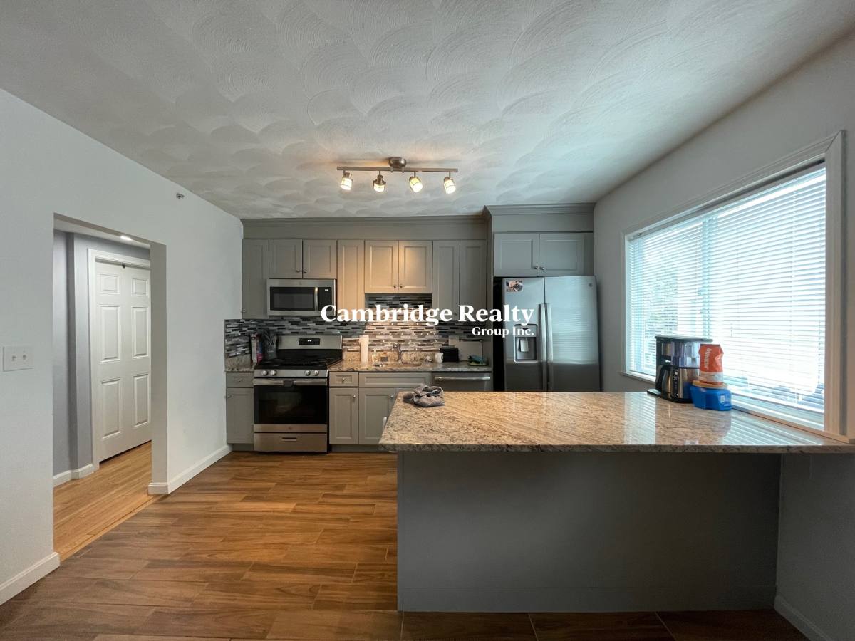 Apartment for rent at 48 Derby St #1T, Somerville, MA 02145