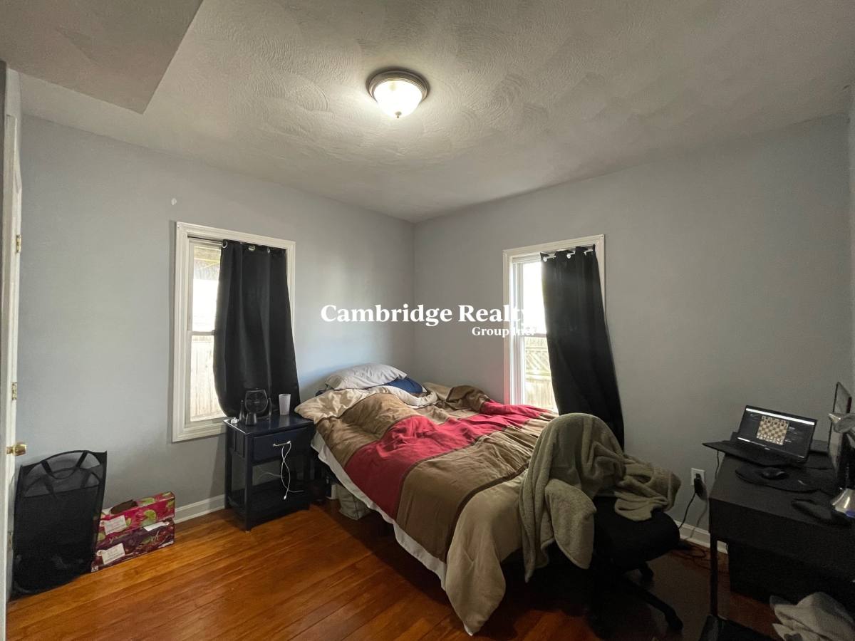 Apartment for rent at 48 Derby St #1T, Somerville, MA 02145