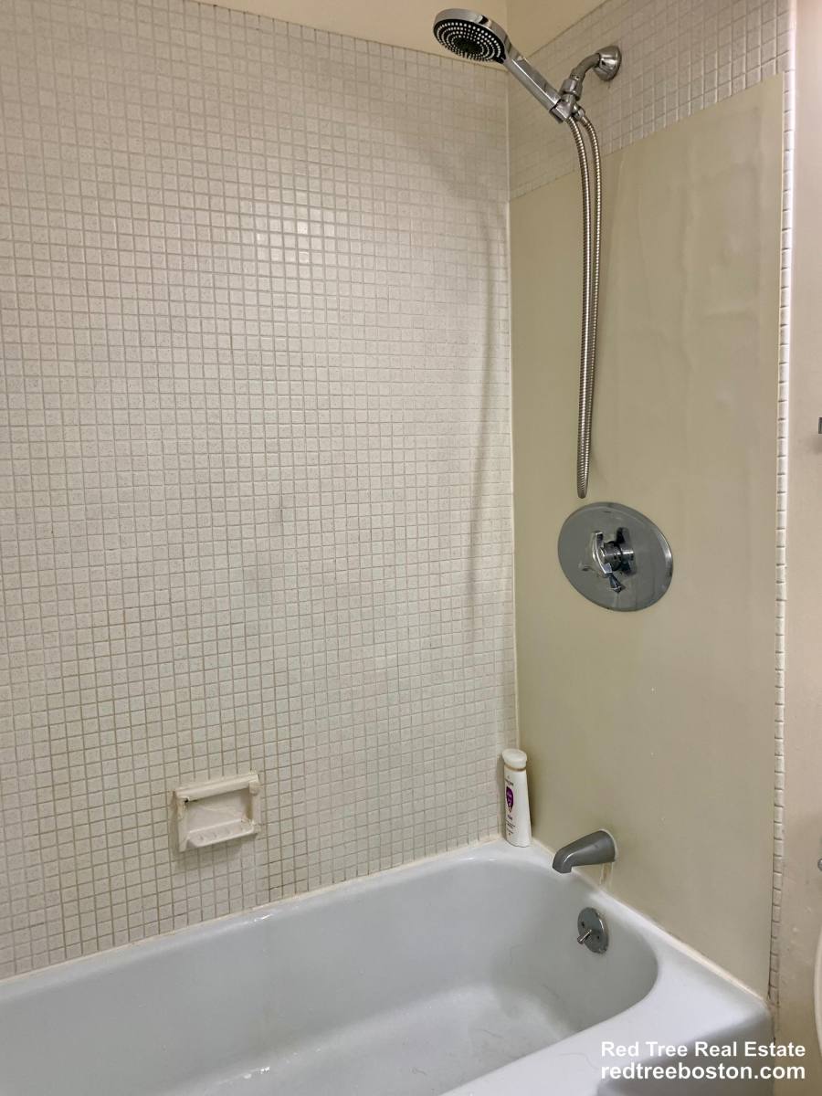 Apartment for rent at 60 Babcock St #27, Brookline, MA 02446