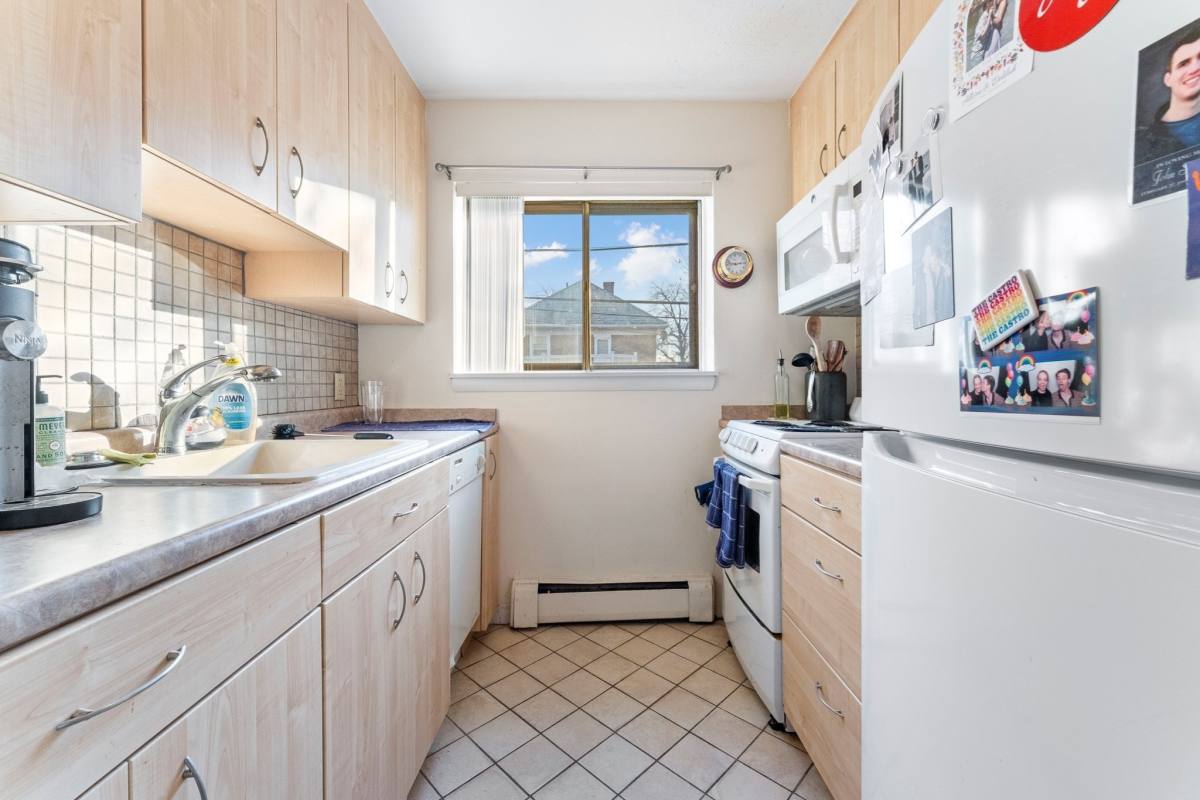 Apartment for rent at 425 S Huntington Ave #6, Jamaica Plain, MA 02130