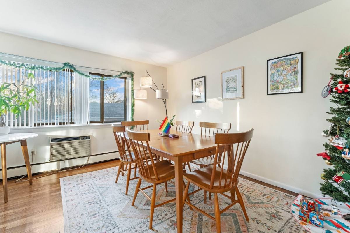 Apartment for rent at 425 S Huntington Ave #6, Jamaica Plain, MA 02130