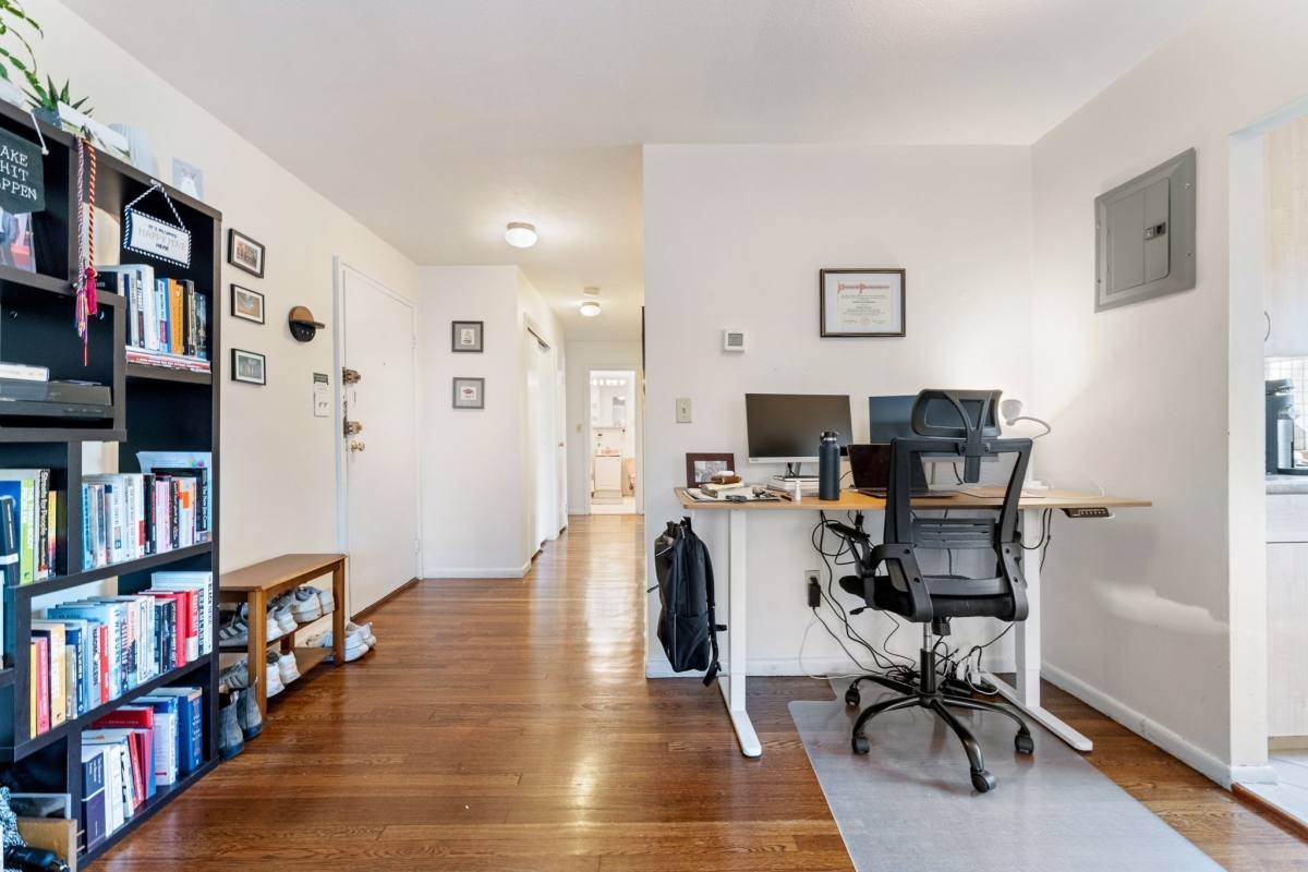 Apartment for rent at 425 S Huntington Ave #6, Jamaica Plain, MA 02130