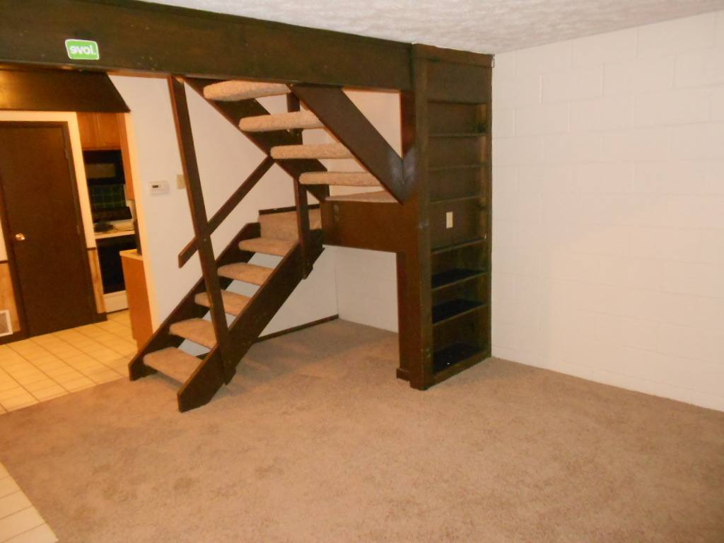 Apartment for rent at 201-253 W 9th Ave, Columbus, OH 43201