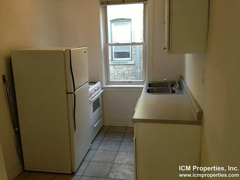 Apartment for rent at 5036 N Wolcott Ave #2, Chicago, IL 60640
