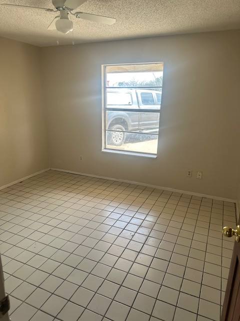 Apartment for rent at 112 E Crest Dr #B, Waco, TX 76705