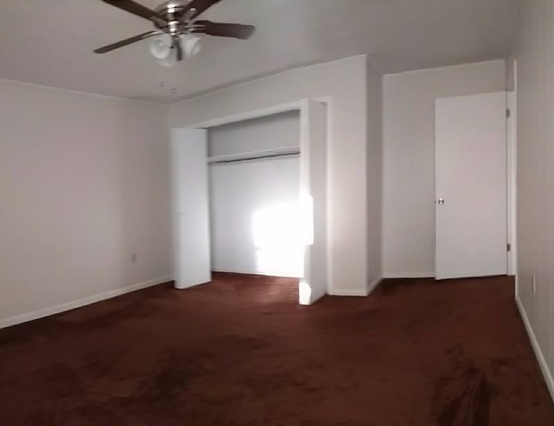 Apartment for rent at 321 N Lexington St #1, Lyons, GA 30436
