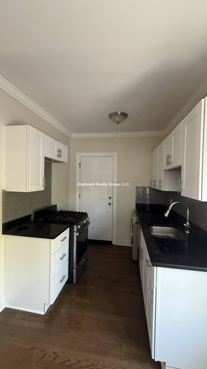 Apartment for rent at 3817 Greenview #3WO, Chicago, IL 60613
