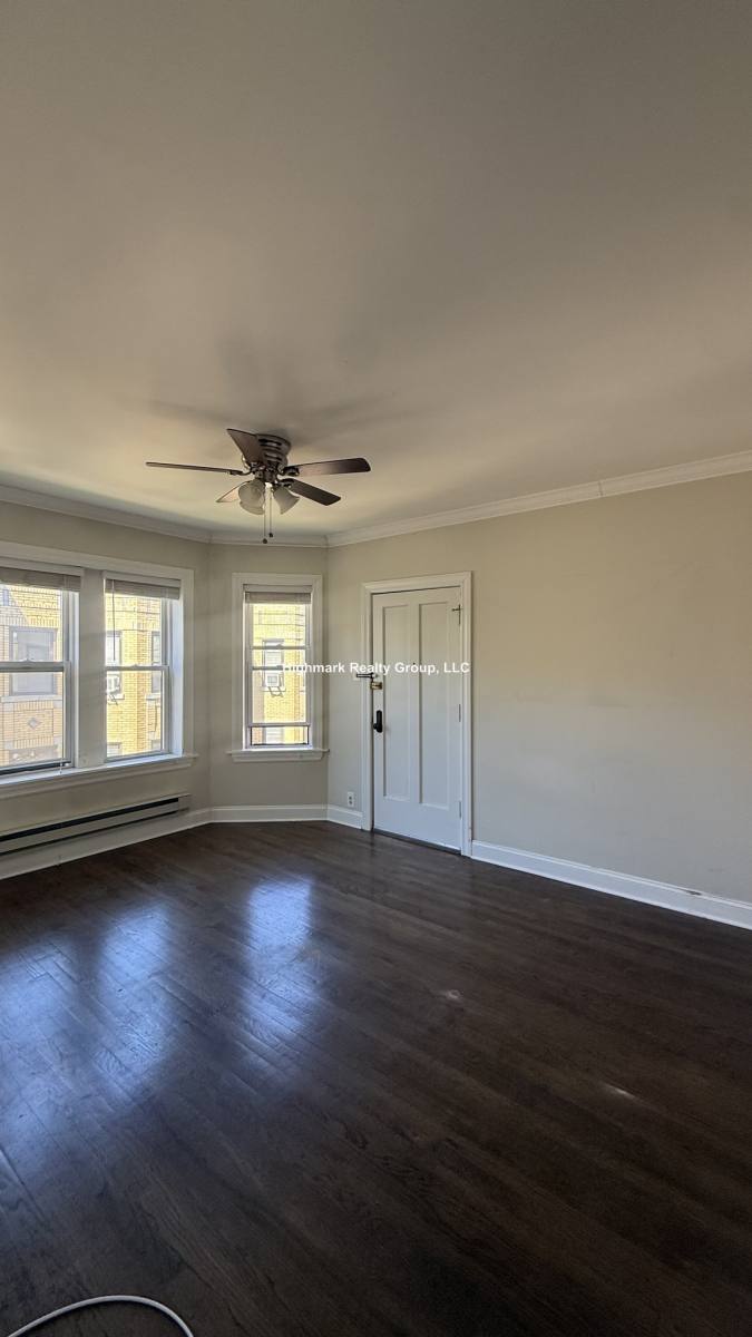 Apartment for rent at 3817 Greenview #3WO, Chicago, IL 60613