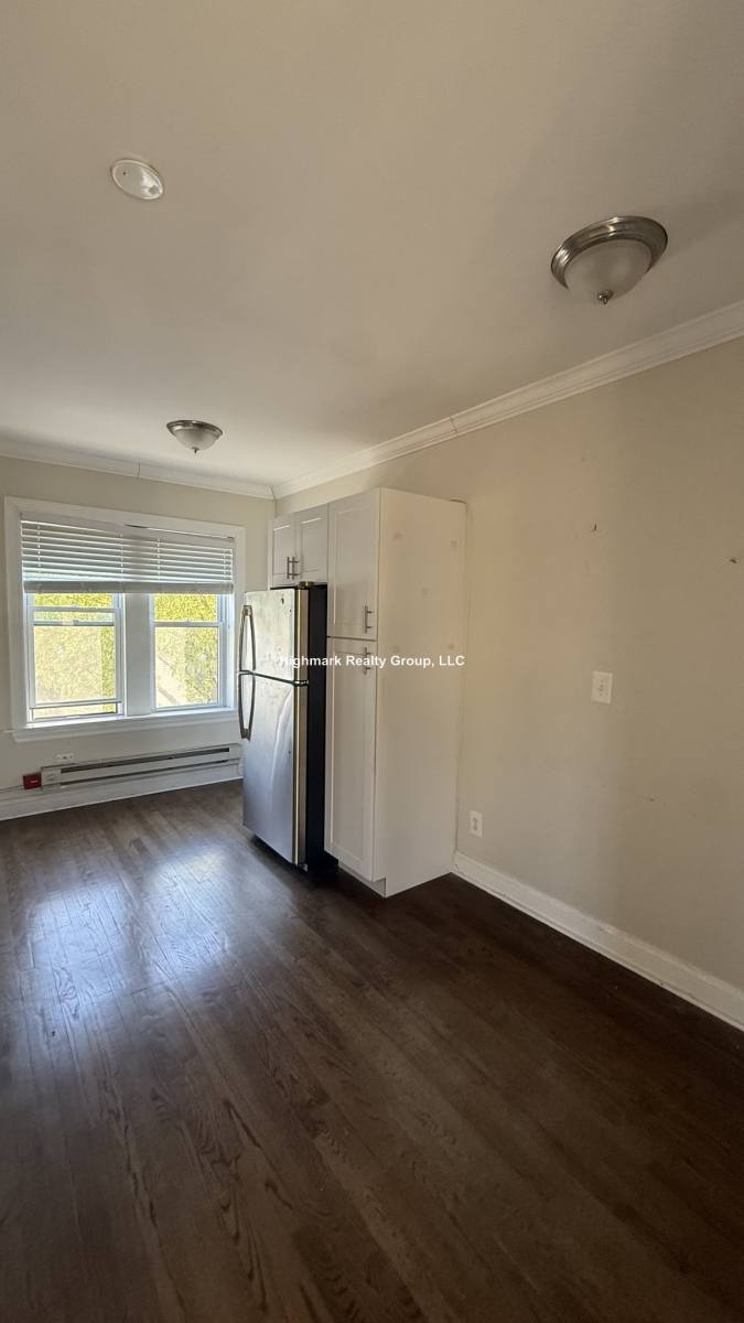 Apartment for rent at 3817 Greenview #3WO, Chicago, IL 60613