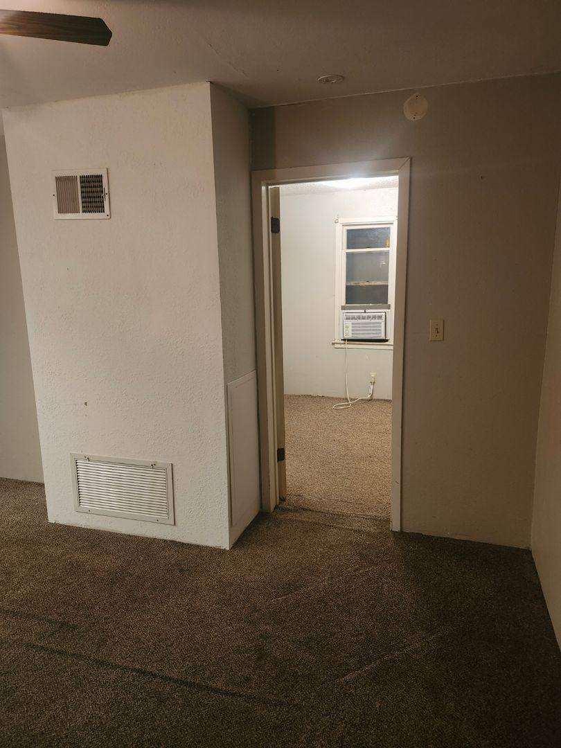 Apartment for rent at 1406 1st Ave N, Fort Dodge, IA 50501