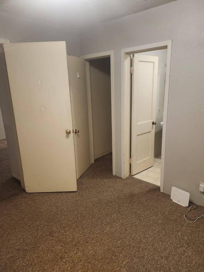 Apartment for rent at 1406 1st Ave N, Fort Dodge, IA 50501