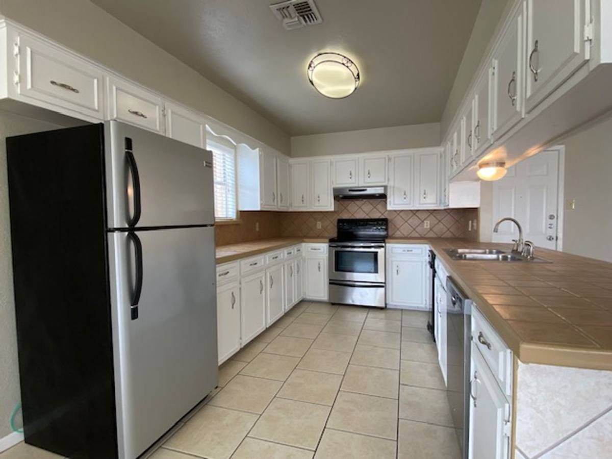 House for rent at 14126 Atascadera Ave, Corpus Christi, TX 78418