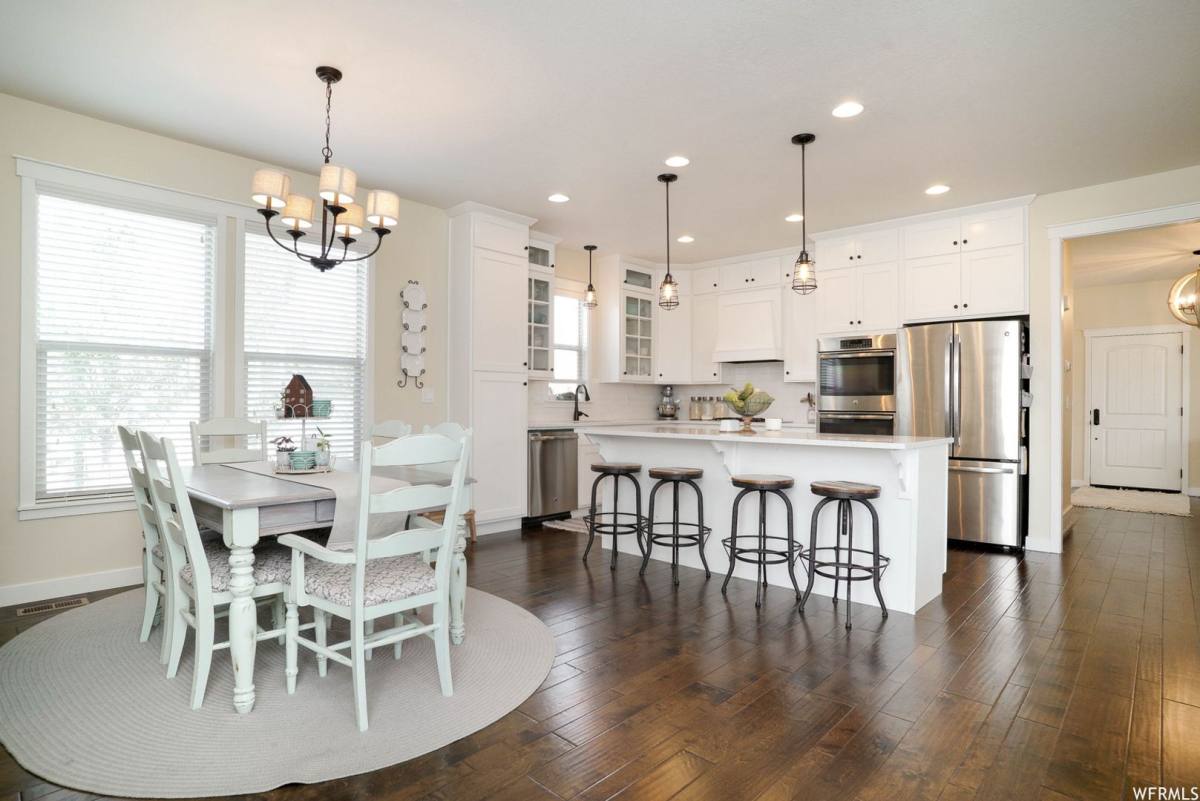 House for rent at 321 Autumn Cherry Way, Kaysville, UT 84037