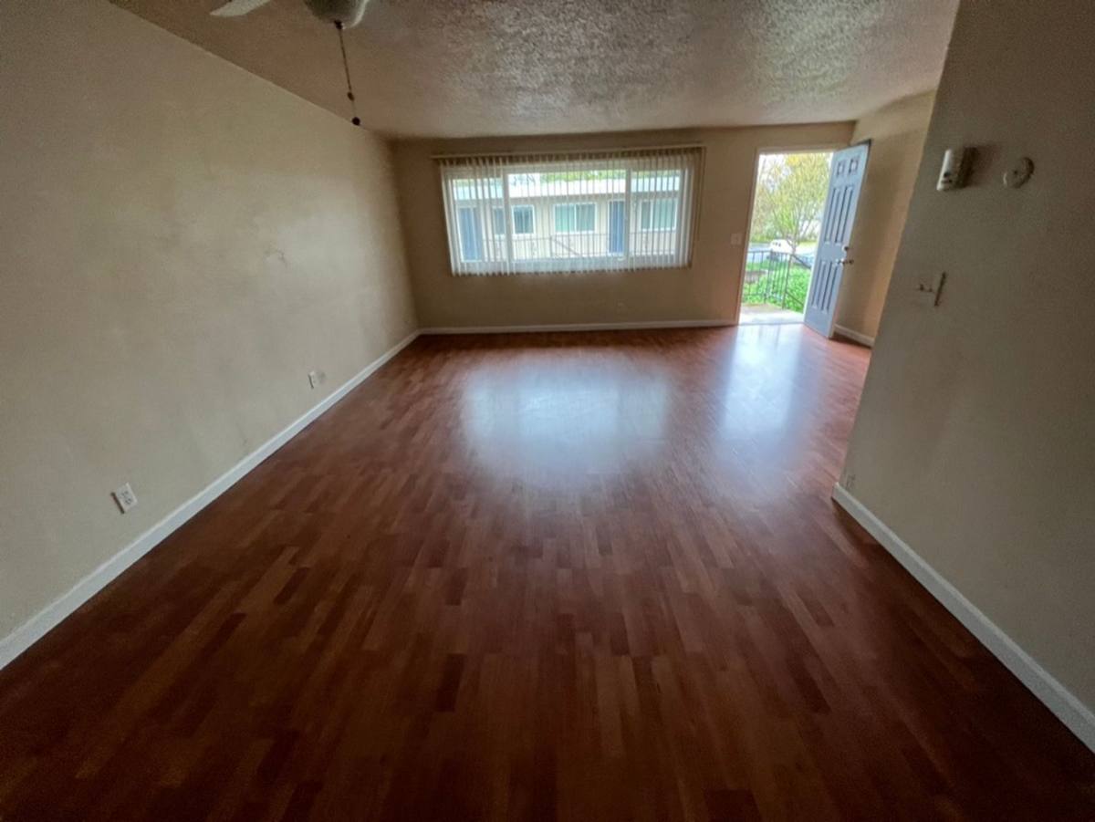 Apartment for rent at 1425 W 8th Ave, Eugene, OR 97402