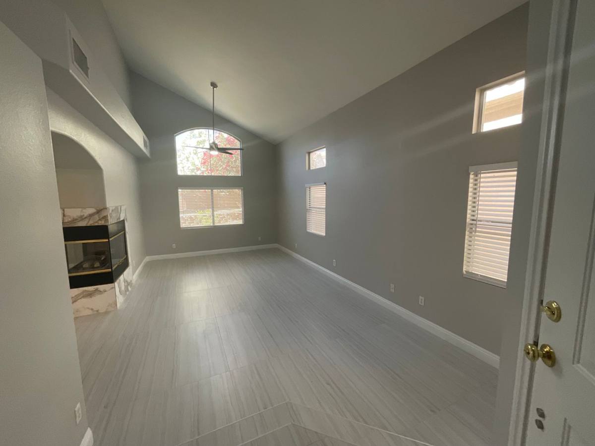 House for rent at 8313 Valleybreeze Ave, Las Vegas, NV 89129