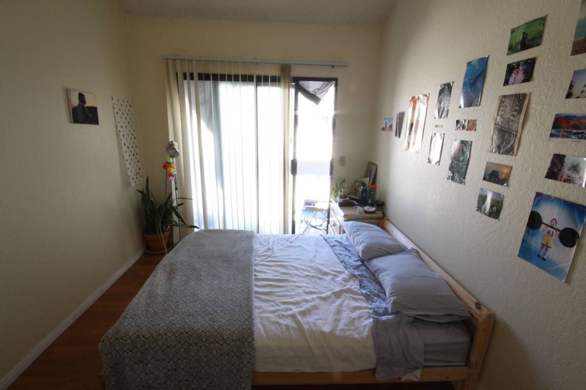 Townhouse for rent at 4058 Mahaila Ave, San Diego, CA 92122