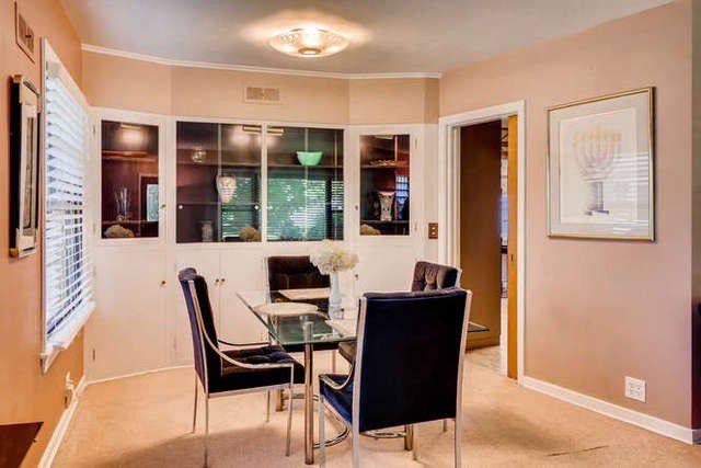 House for rent at 352 N Commonwealth Ave, Elgin, IL 60123