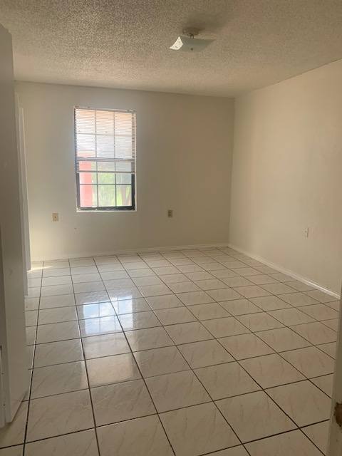 Apartment for rent at 3602 Guerrero St, Laredo, TX 78043