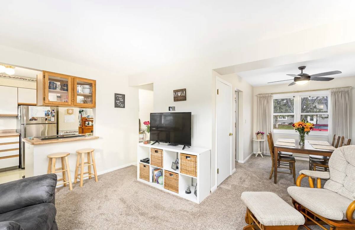 Townhouse for rent at 423 Kelly Circle, Duluth, MN 55811