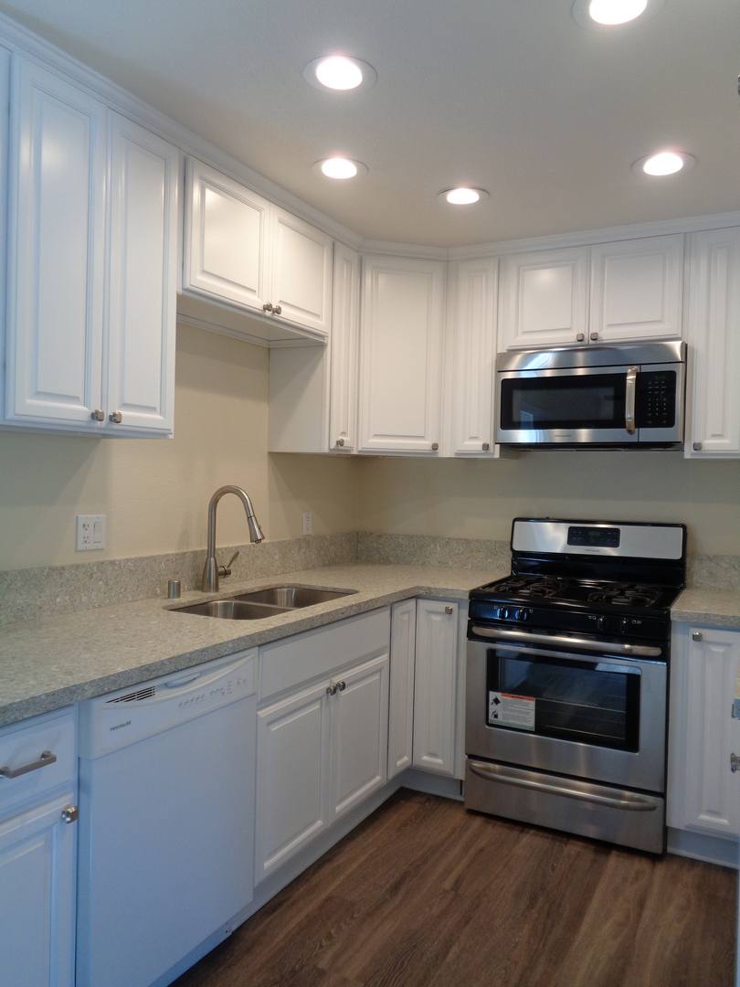 Apartment for rent at 8362 Atlanta Ave, Huntington Beach, CA 92646