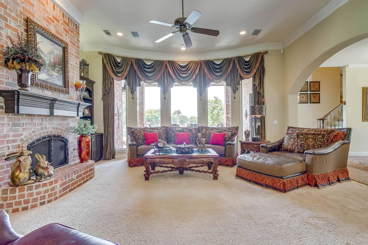 House for rent at 9514 Park Dr, Fort Worth, TX 76179