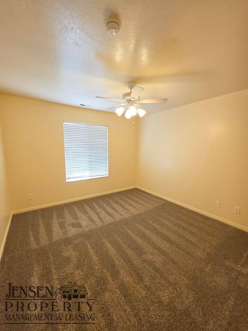 House for rent at 1849 S Halter Circle, Washington, UT 84780