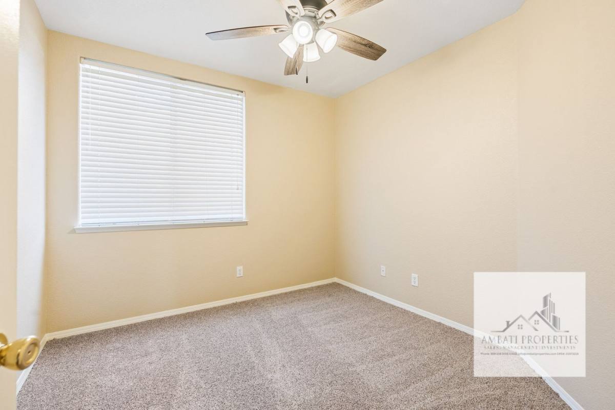 House for rent at 8684 N Recreation Ave, Fresno, CA 93720