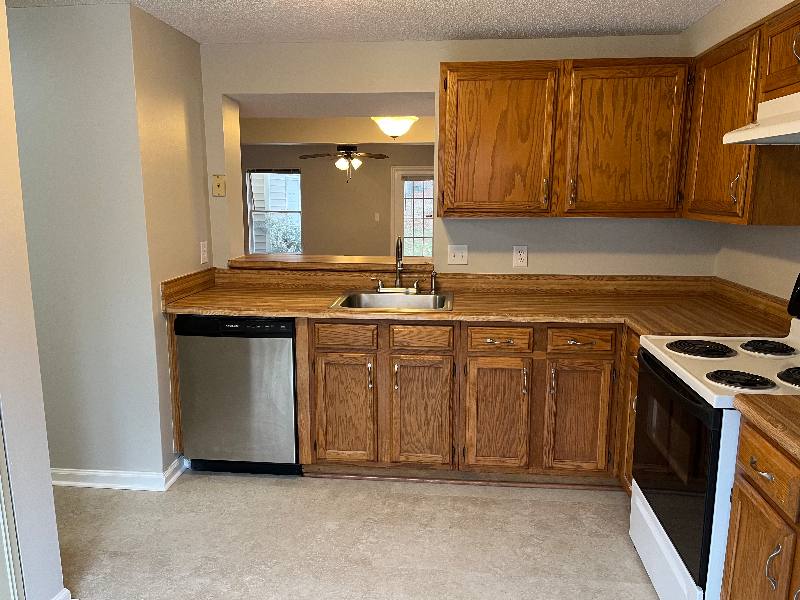Townhouse for rent at 4336 Halliwell Dr, Raleigh, NC 27606