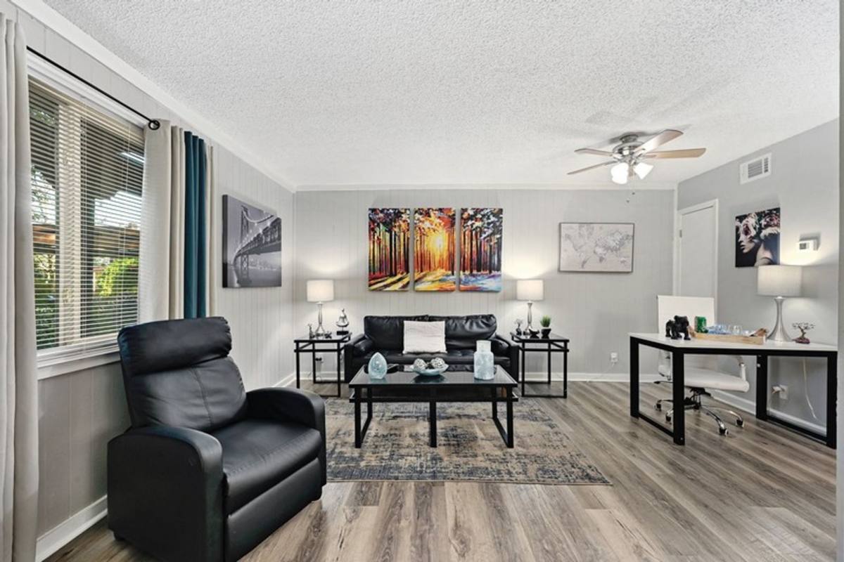 Apartment for rent at 711 Eberhart Lane, Austin, TX 78745