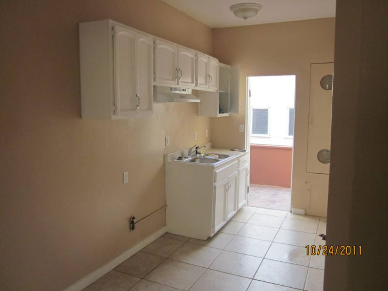 Apartment for rent at 209 Columbia Place, Los Angeles, CA 90026