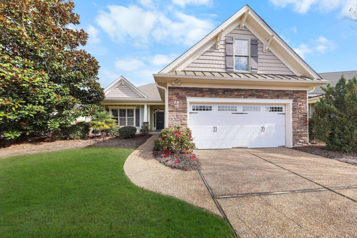 House for rent at 2202 E Oak Bridge Way, Leland, NC 28451