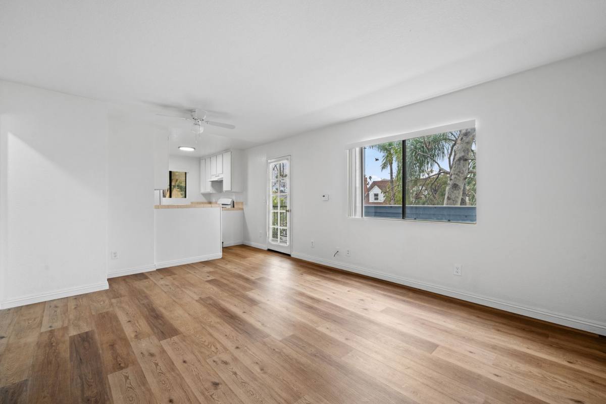 Apartment for rent at 1026 Roswell Ave, Long Beach, CA 90804