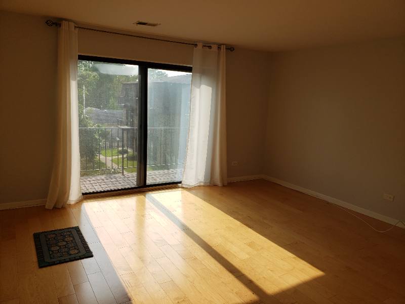 Condo for rent at 9717 Bianco Terrace E, Des Plaines, IL 60016