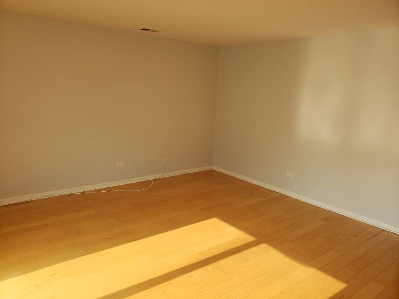 Condo for rent at 9717 Bianco Terrace E, Des Plaines, IL 60016