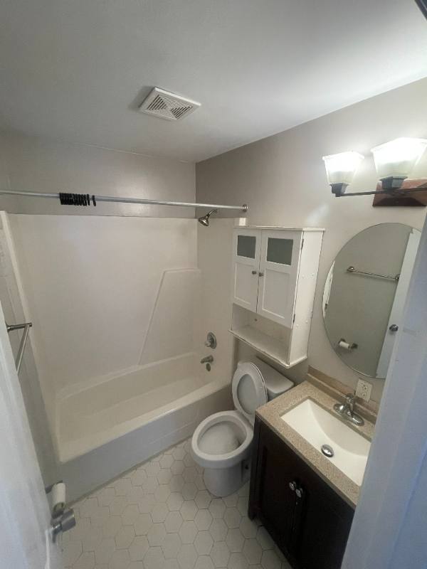 House for rent at 1012 E Chester St #B, Norfolk, VA 23503