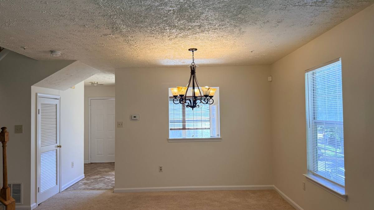 Townhouse for rent at 7290 Mahogany Dr, Hyattsville, MD 20785