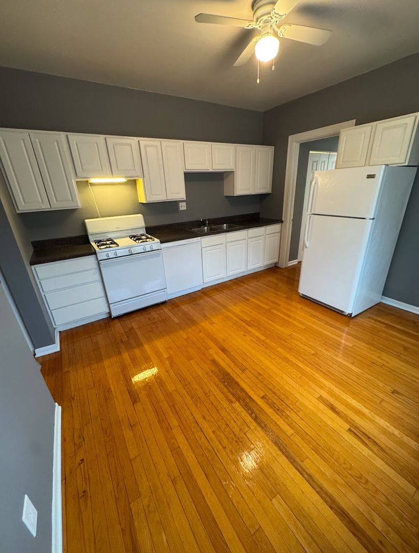 Condo for rent at 2319 W Chicago Ave, Chicago, IL 60622