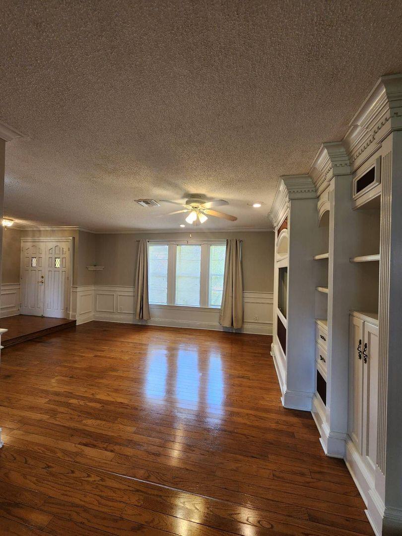 House for rent at 549 Burlington Ave NE, Palm Bay, FL 32907